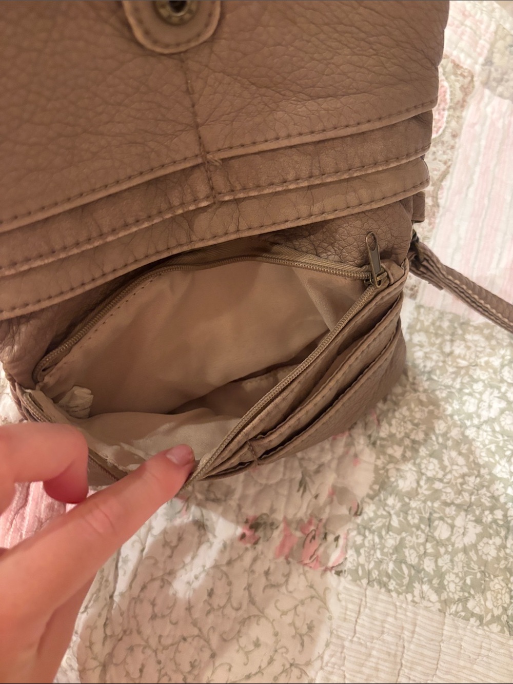 Wallet - Picture 4 of 4